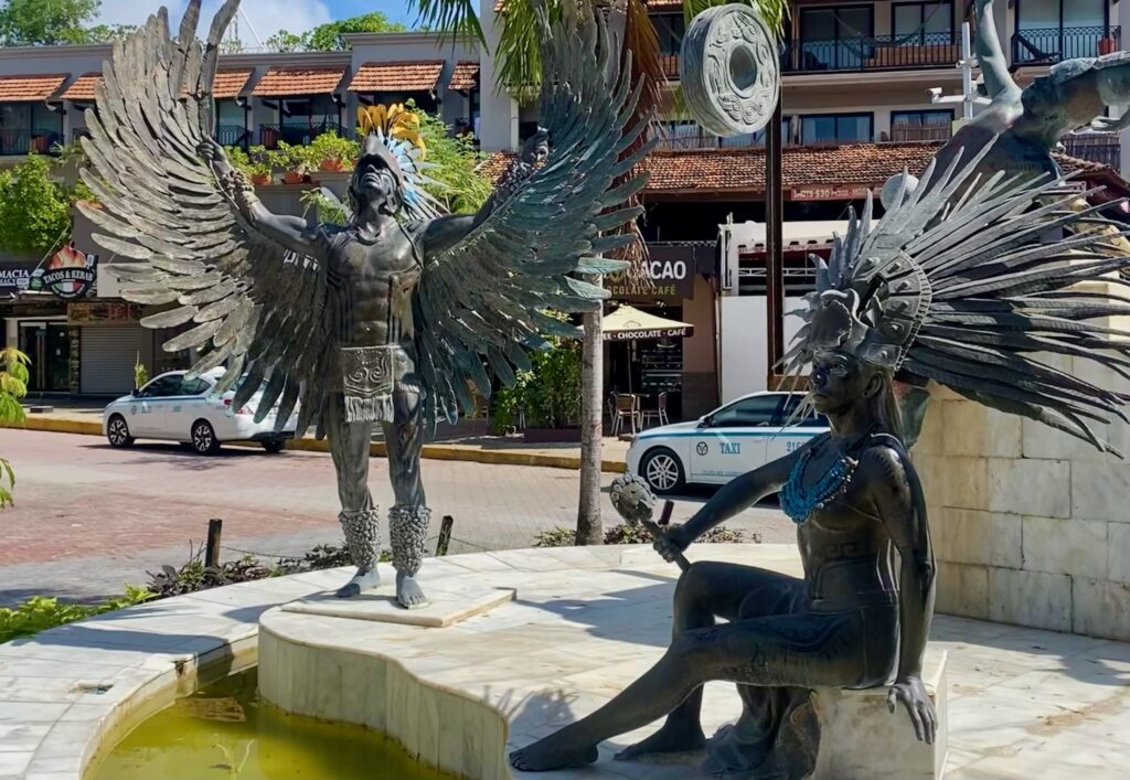 Play del Carmen - Brunnen (Weißt du , wie der heißt? v Kommentare, thx)