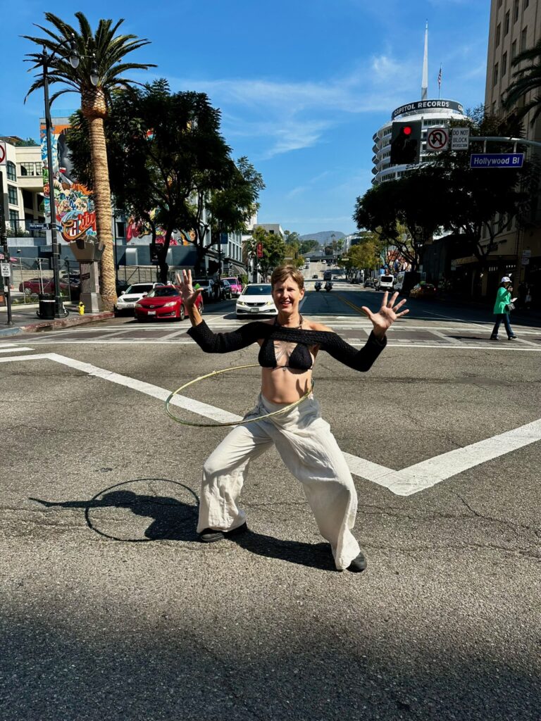 Hoop-Yoga Wide Leged Mountain Squat /w Onbody Hooping at Sunset Boulevard Hoop-Yoga Wide Leged Mountain Squat /w Onbody Hooping at Sunset Boulevard