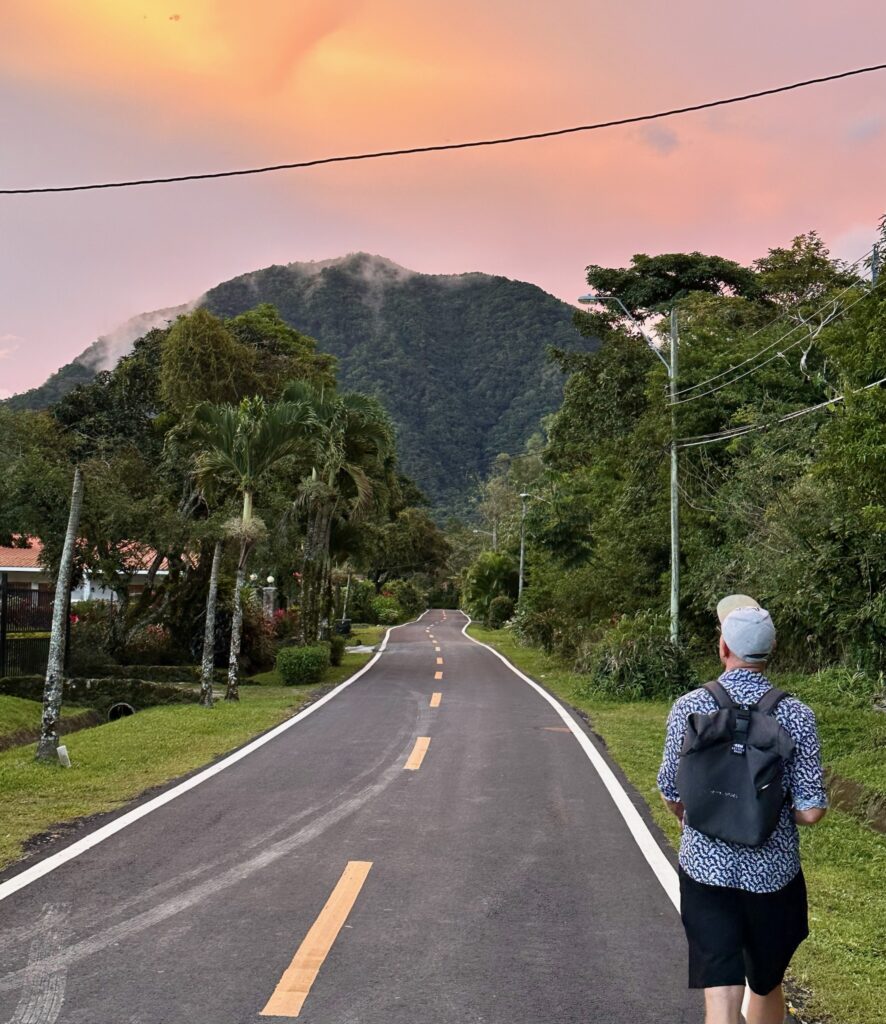 Sonnenuntergang in Valle Antón, 2 Stunden Fahrtzeit von Panama Sonnenuntergang in Valle Antón, 2 Stunden Fahrtzeit von Panama