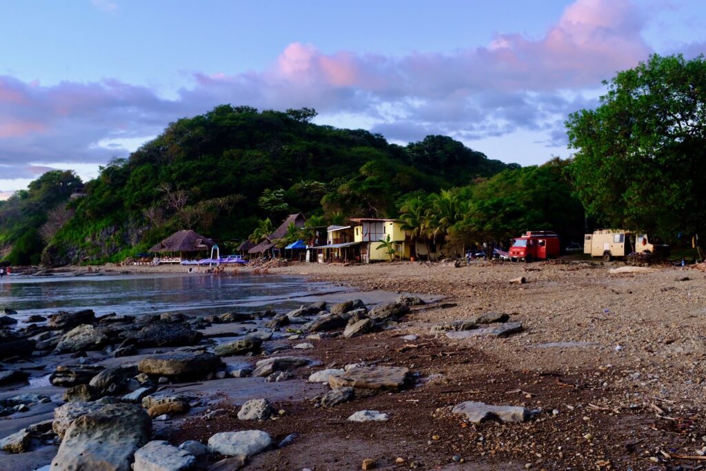 Südliche Pazifikküste von Nicaragua, Freistehen ohne Ende Südliche Pazifikküste von Nicaragua, Freistehen ohne Ende