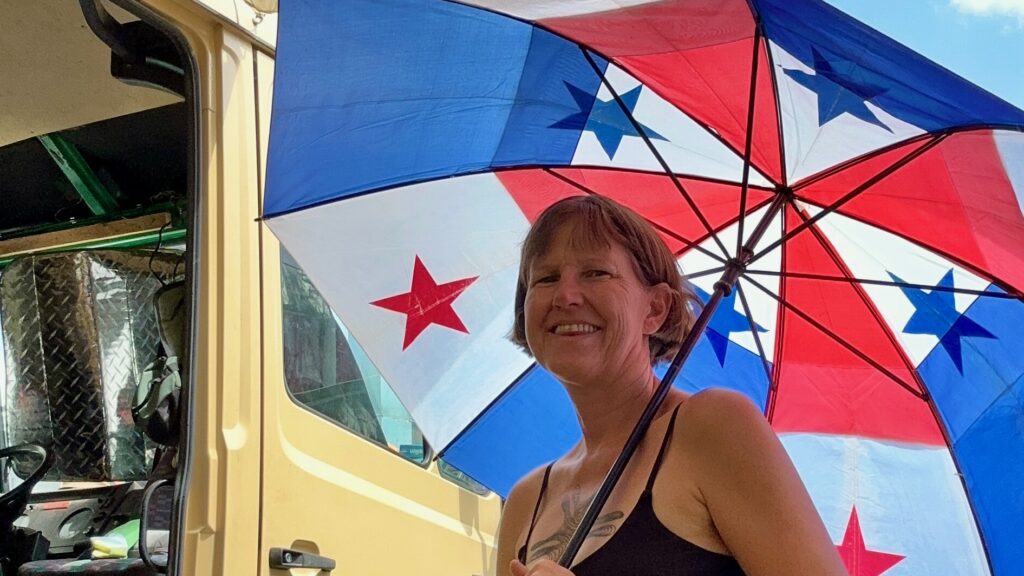 Panama - Ute Hoopiverse 2. Heimat