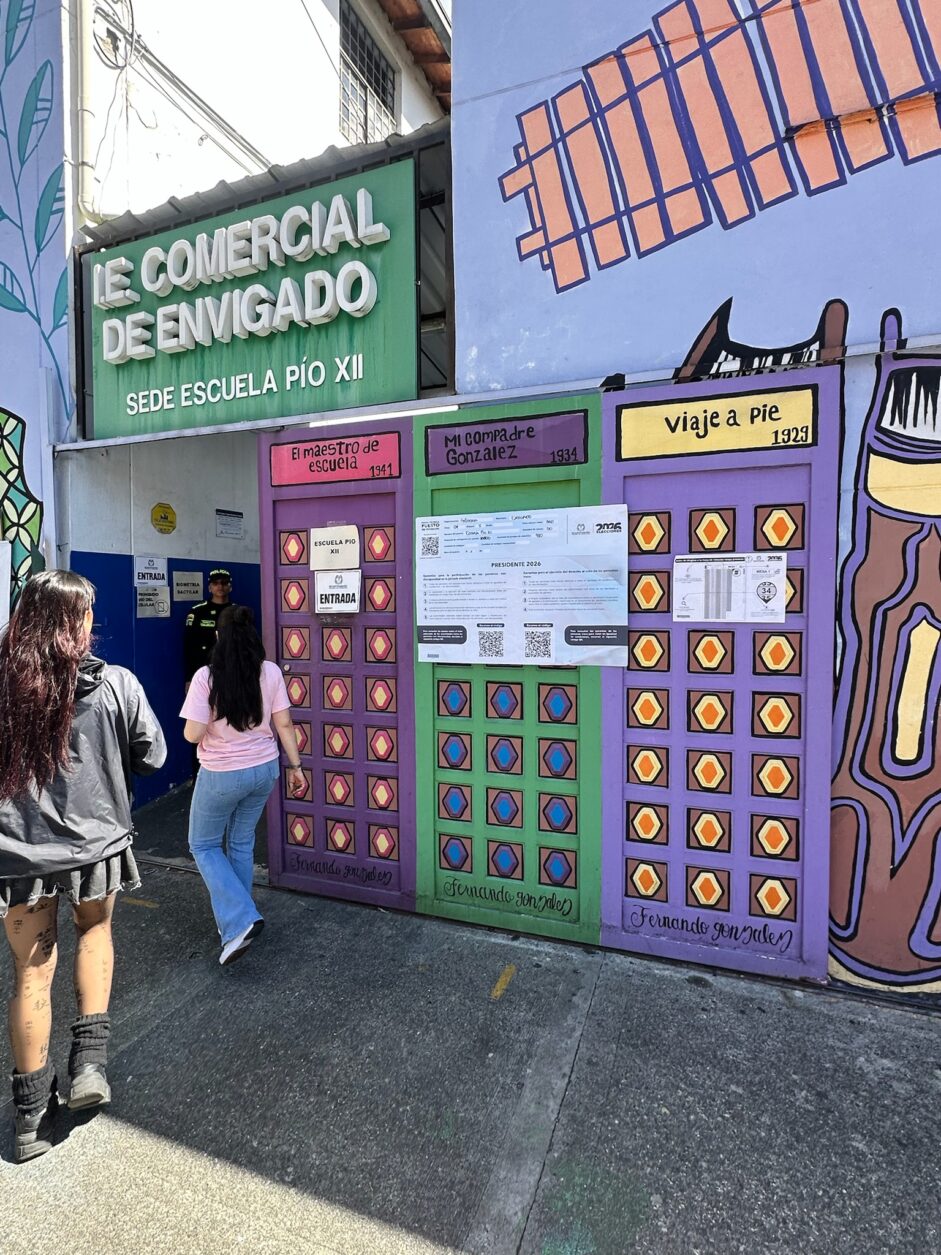 Wahllokal unseres Freundes in Medellín