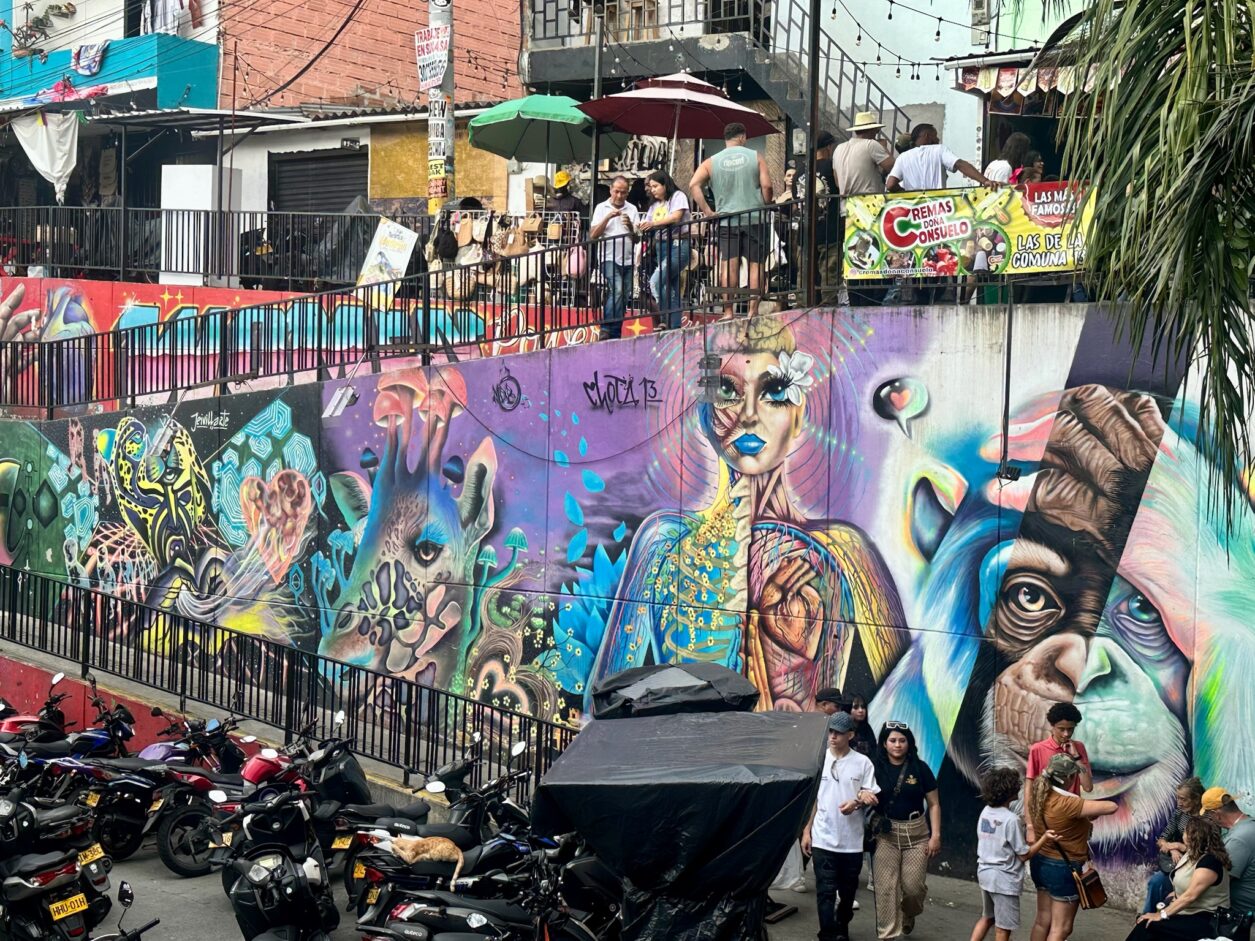 Fette Graffitti überall - Comuna 13