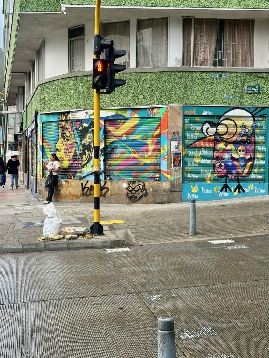 Bogotá - Transmilenio Station La Universidad