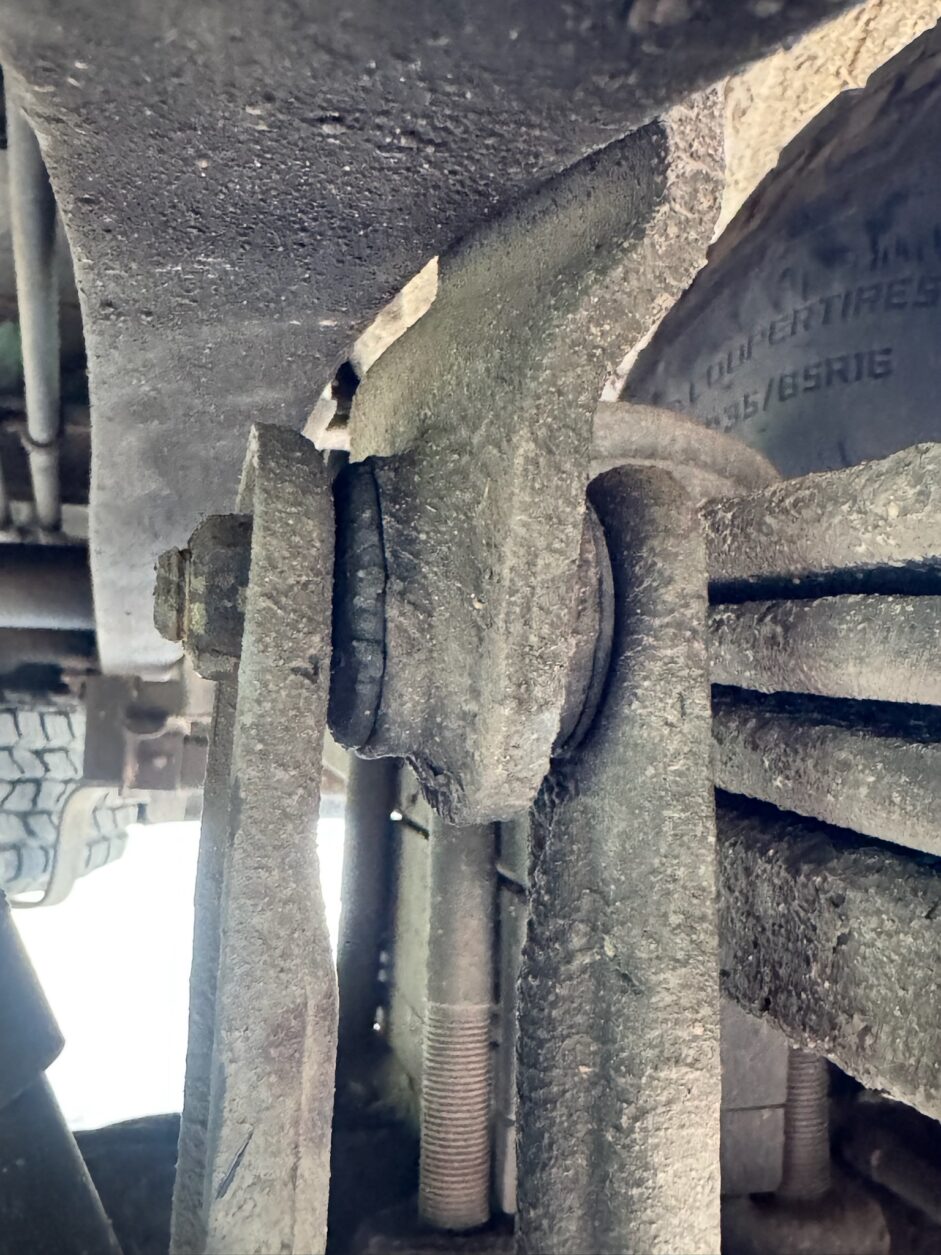 Austausch der Stabilisierungs Gummis MB711d nach 35 Jahren